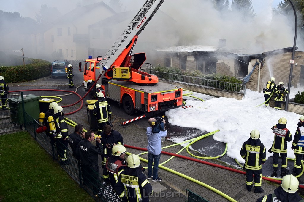 Feuer 2 Y Explo Koeln Hoehenhaus Scheuerhofstr P0321.JPG - Miklos Laubert